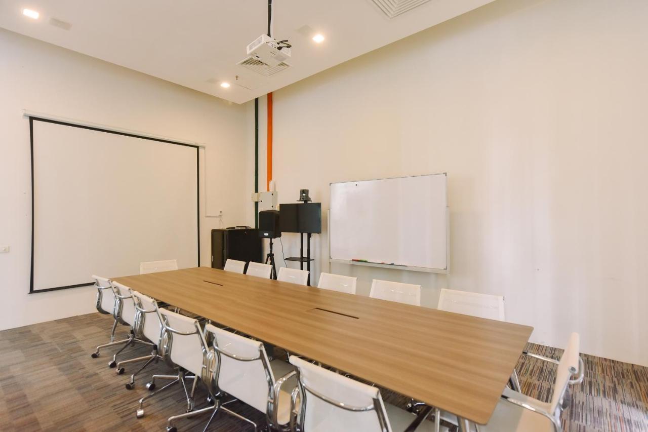 Summer Suite Express By Subhome Kuala Lumpur Esterno foto